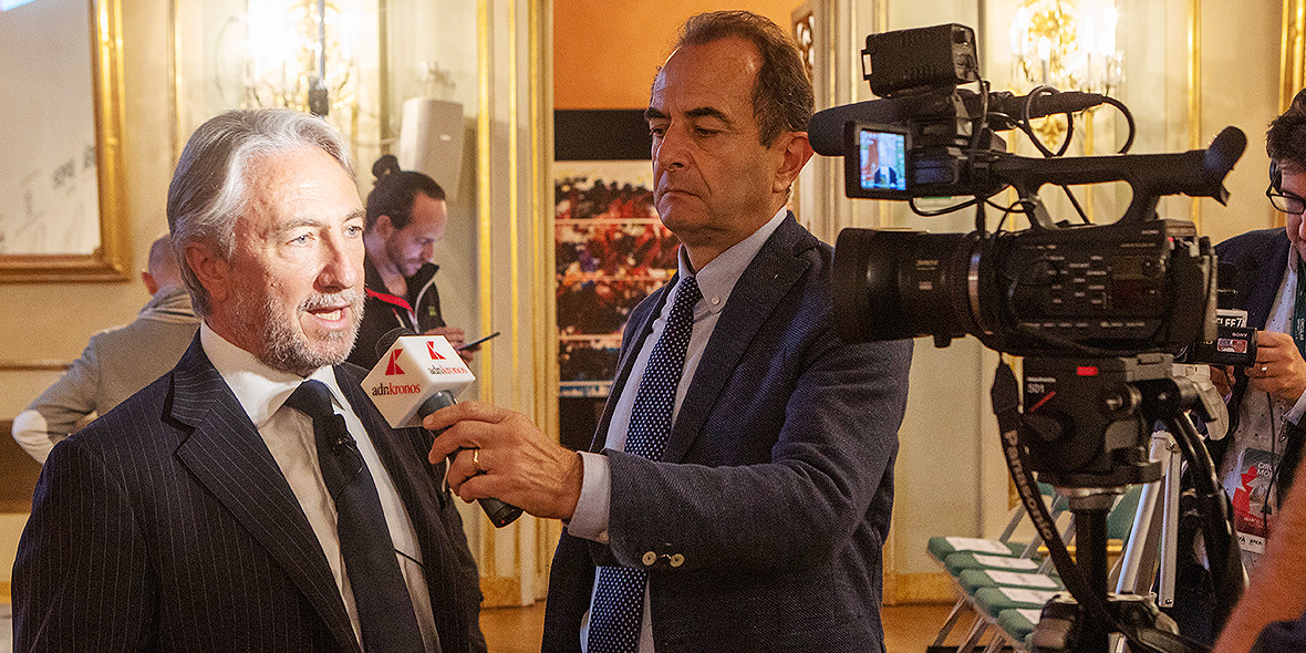 SIFA-BPER-CIRCULAR-MOBILITY-MOBILITA-SOSTENIBILE-TEATRO-VALLI 2